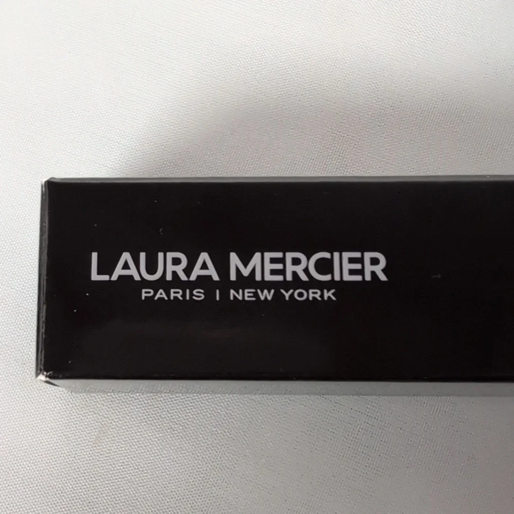 Laura Mercier Tinted Moisturizer Blush 15 ml/.5 fl. oz. in French Riveria